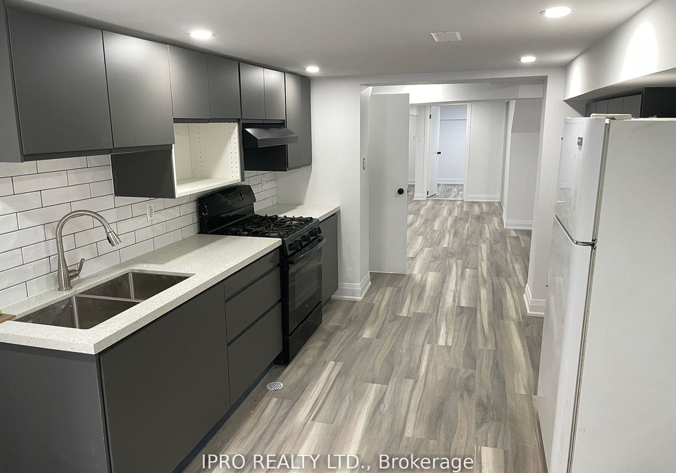 1211-college-street-toronto-ontario-c12229834