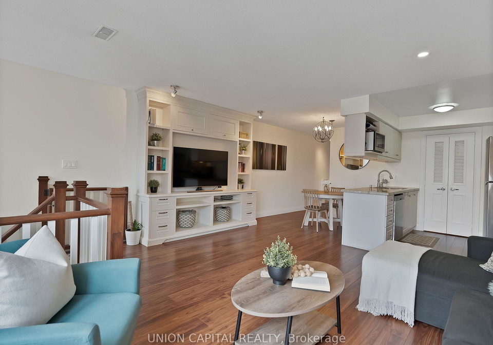 72-aerodrome-crescent-east-york-ontario-c12229876
