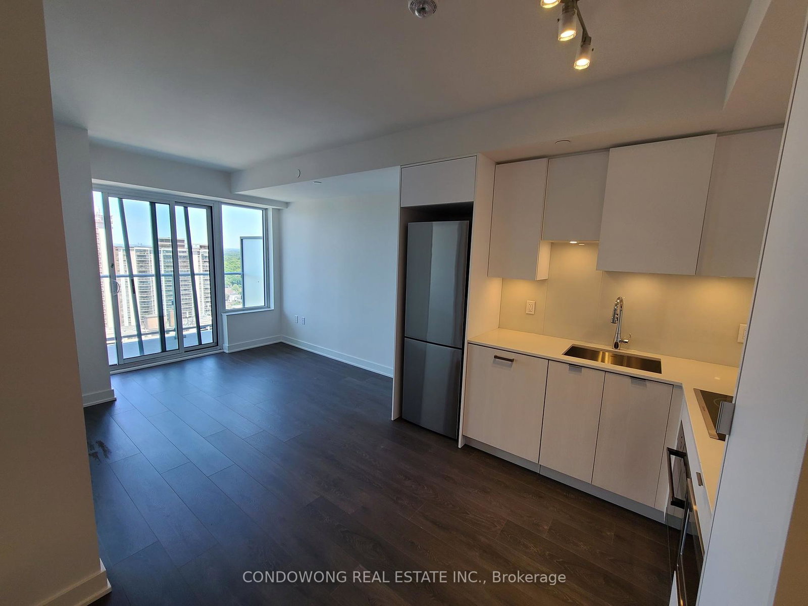 99-broadway-avenue-toronto-ontario-c12230102