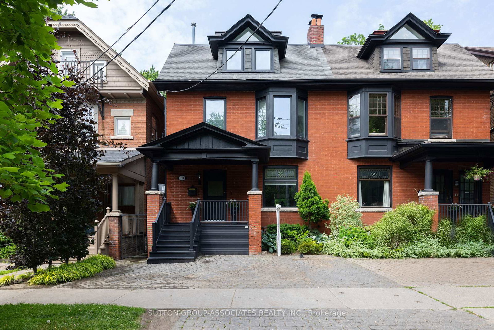 174-madison-avenue-toronto-ontario-c12230229