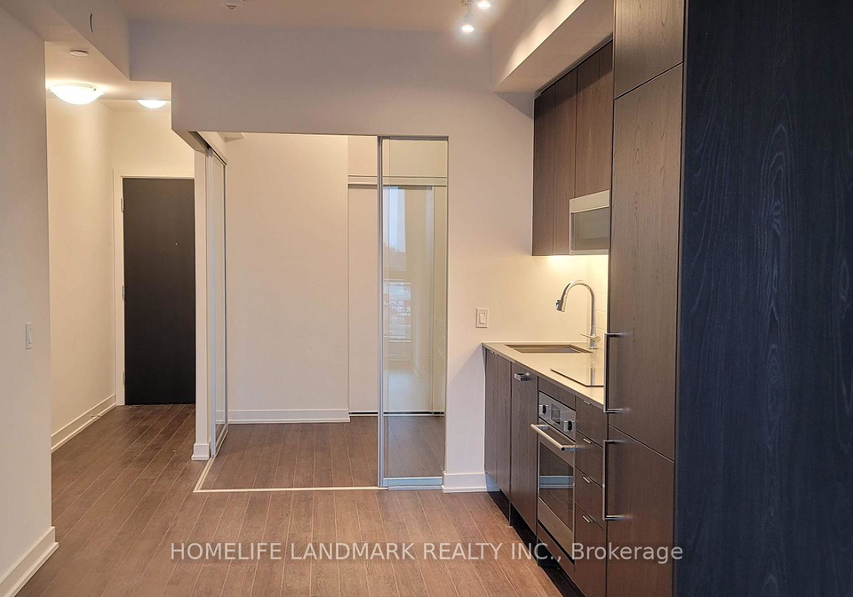 250-lawrence-avenue-w-toronto-ontario-c12230394