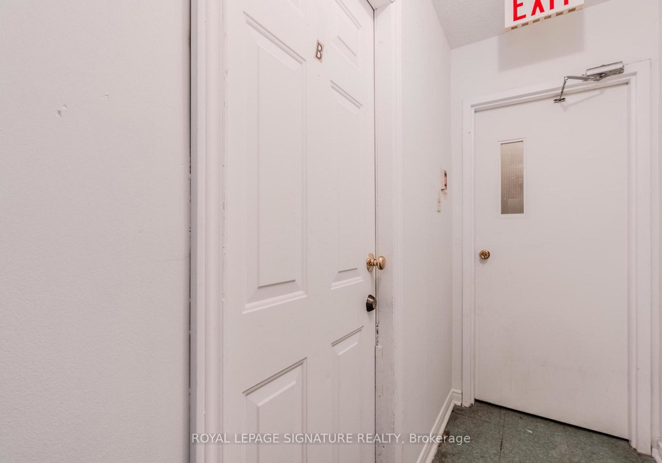 1541-dundas-street-w-toronto-ontario-c12230505