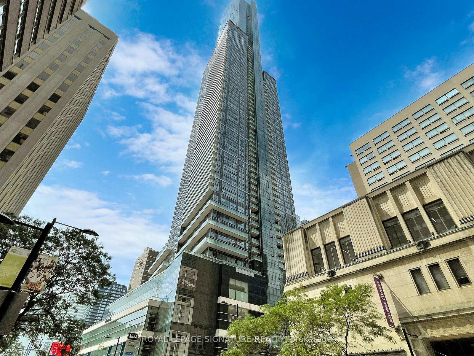 388-yonge-street-toronto-ontario-c12230691