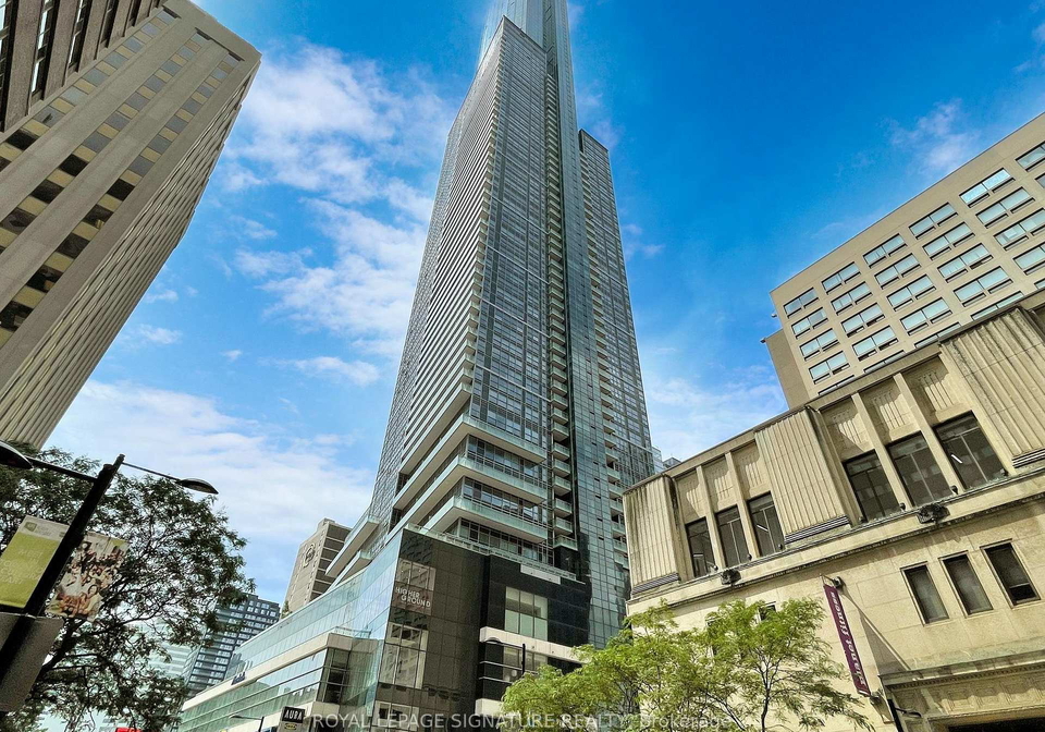 388-yonge-street-toronto-ontario-c12230691