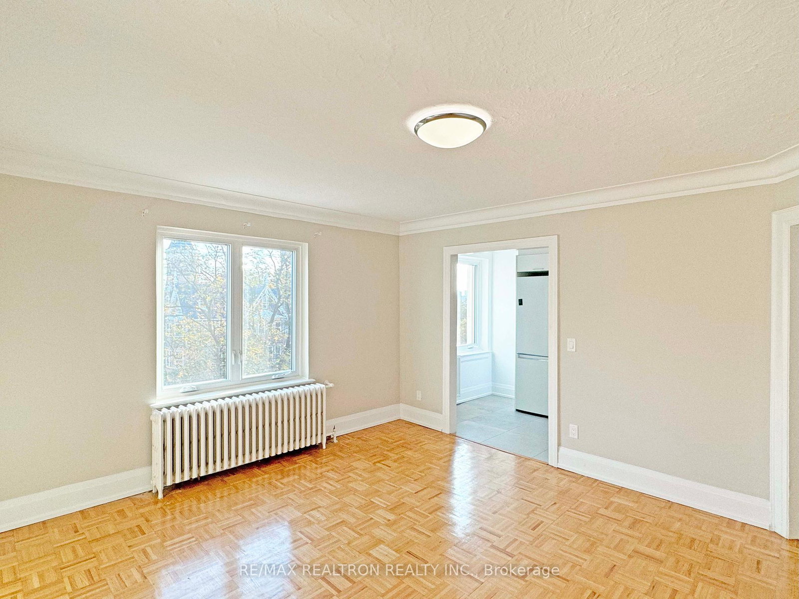 394-avenue-road-toronto-ontario-c12230722