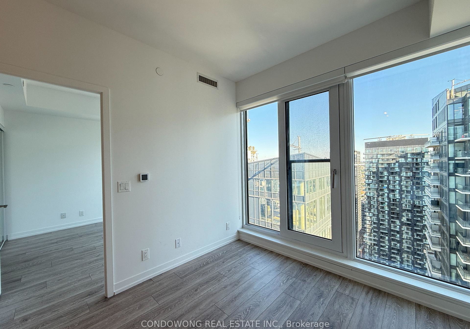 55-mercer-street-toronto-ontario-c12230918