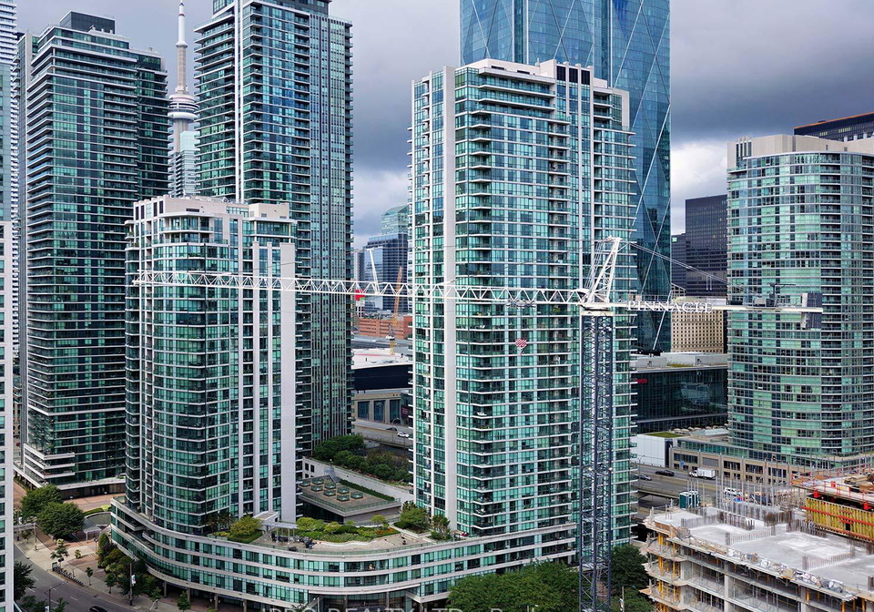 16-yonge-street-toronto-ontario-c12231080