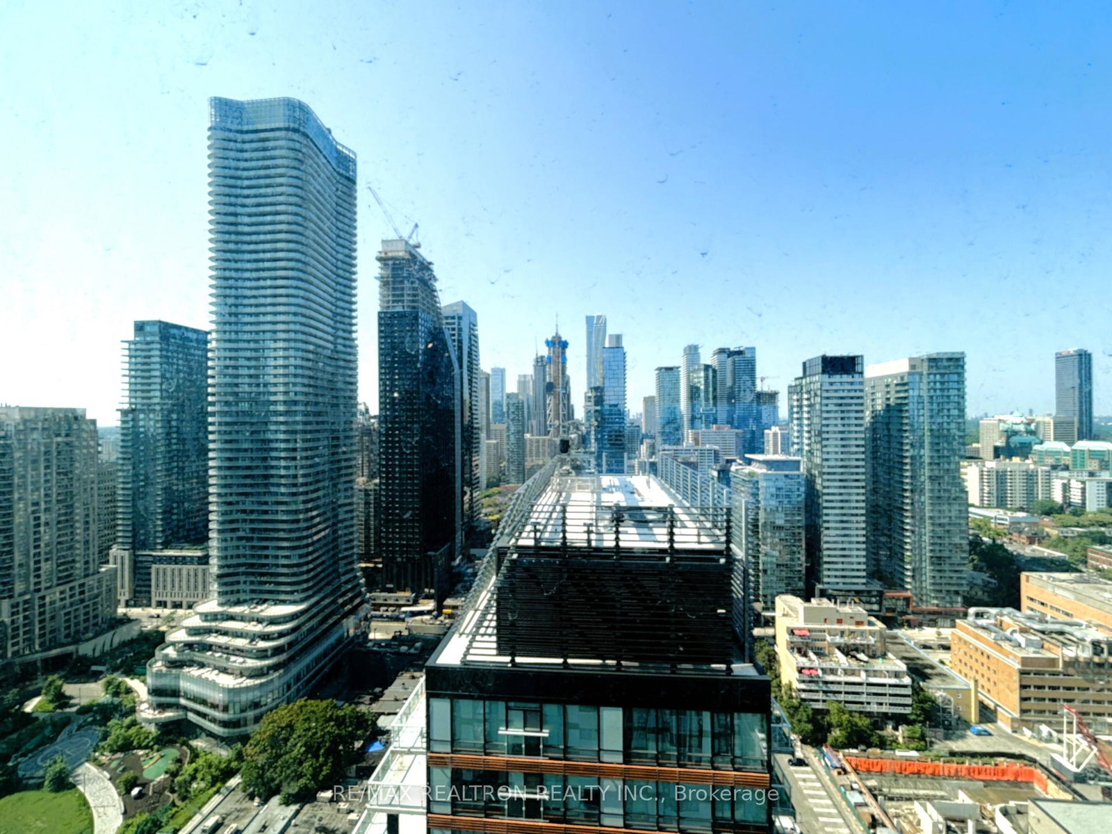501-yonge-street-toronto-ontario-c12231091