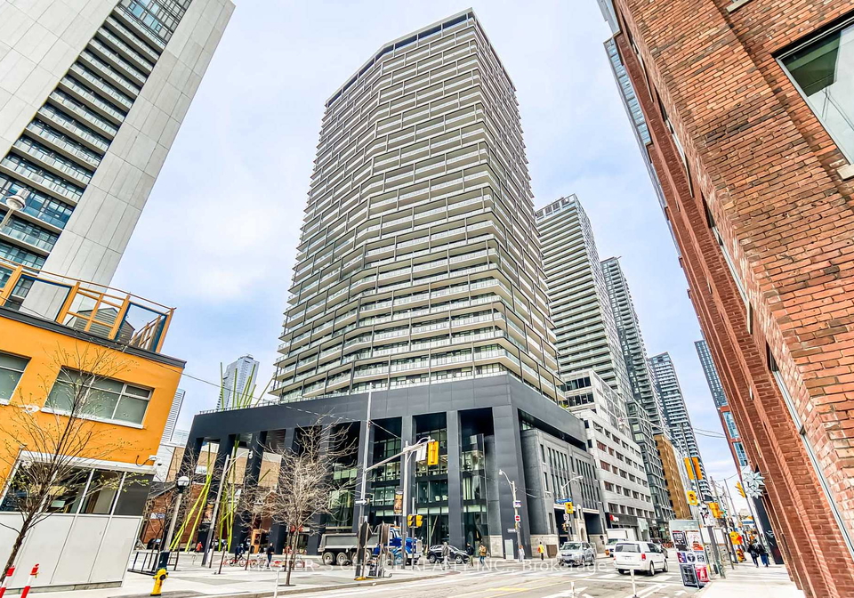 125-peter-street-toronto-ontario-c12231700
