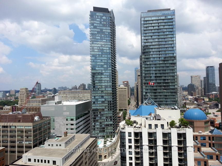 832-bay-street-toronto-ontario-c12231735