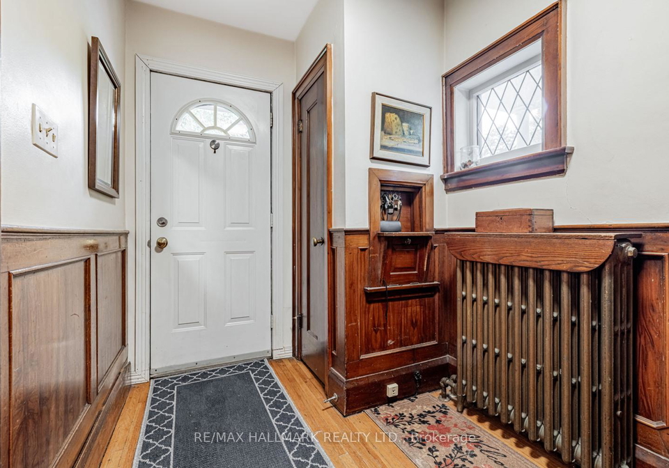 248-castlefield-avenue-toronto-ontario-c12232038