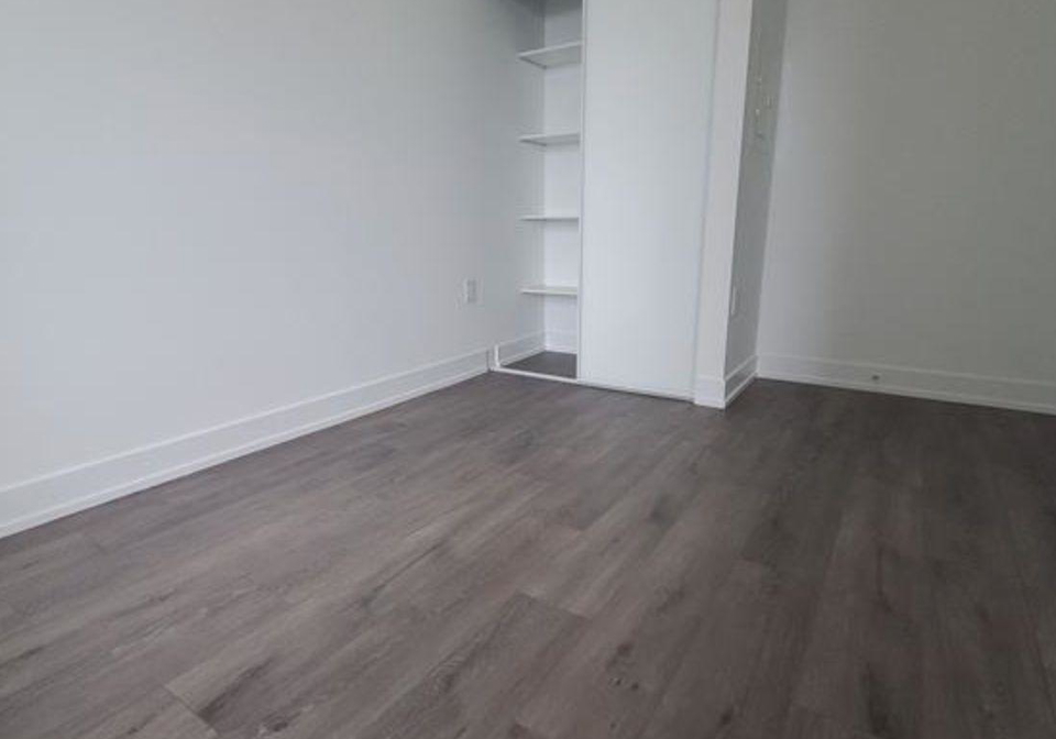 575-bloor-street-e-toronto-ontario-c12232126