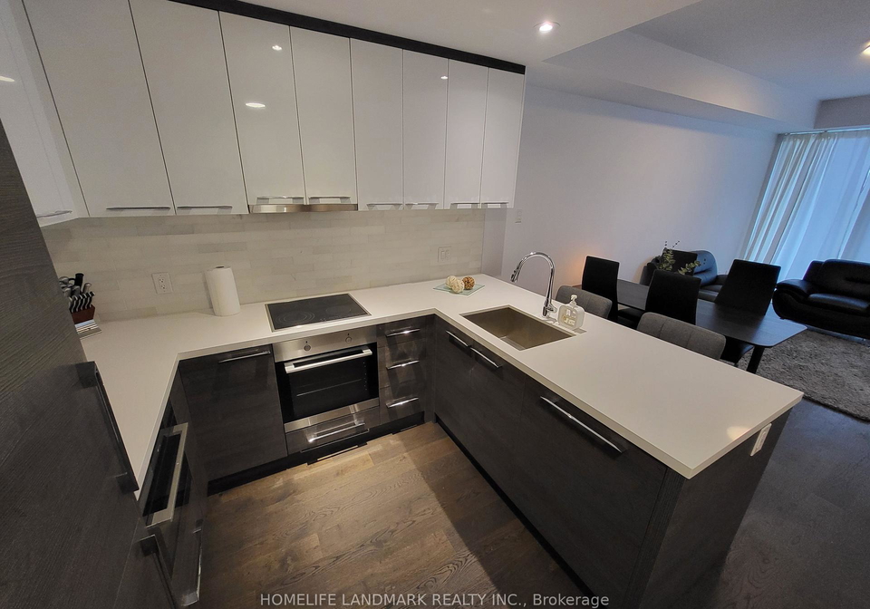 488-university-avenue-toronto-ontario-c12232265