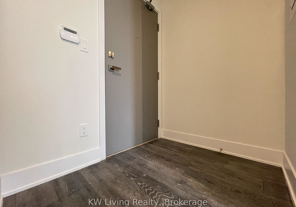 188-fairview-mall-drive-north-york-ontario-c12232453