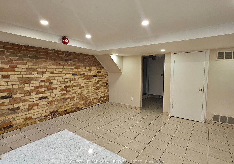 149-gerrard-street-e-toronto-ontario-c12232519