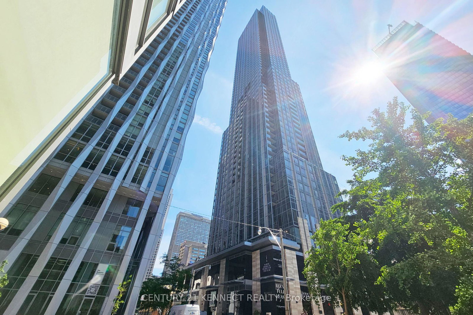 11-yorkville-avenue-toronto-ontario-c12233037