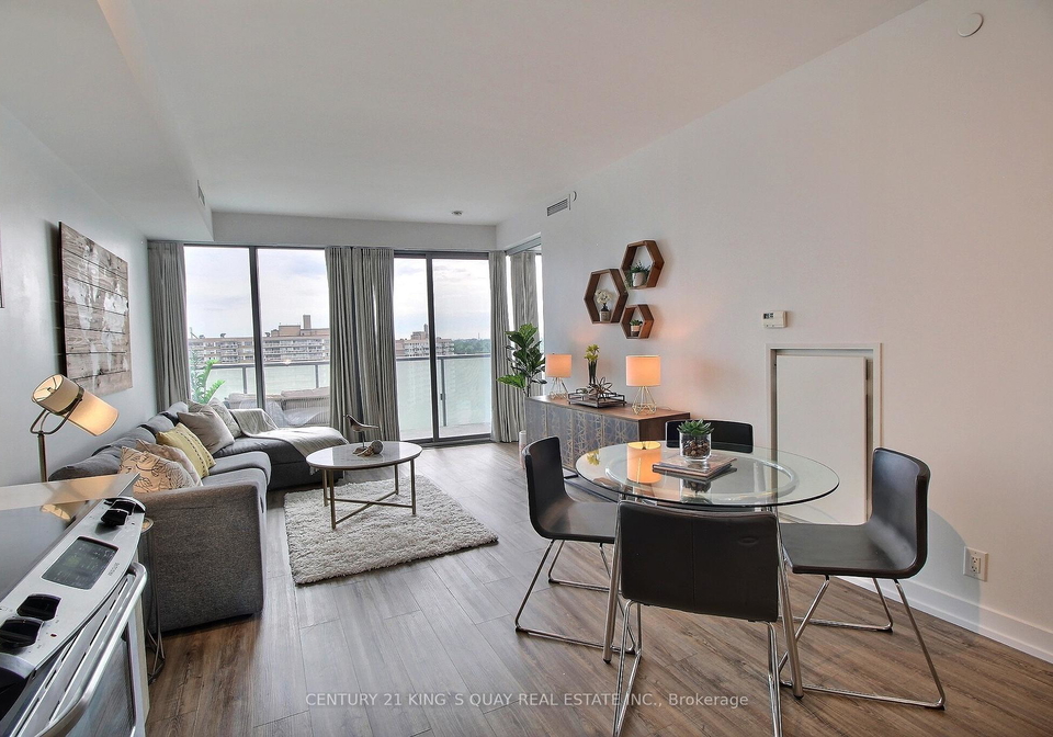 1815-yonge-street-toronto-ontario-c12233299