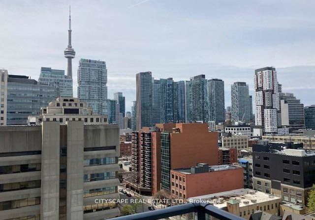 210-simcoe-street-toronto-ontario-c12233408