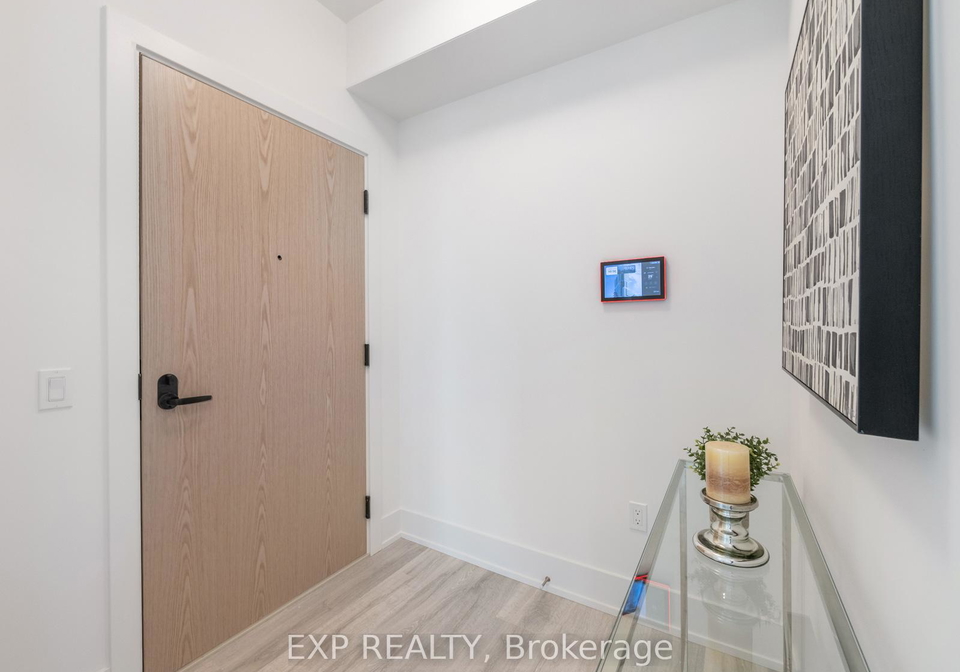 10-inn-on-the-park-drive-north-york-ontario-c12233419