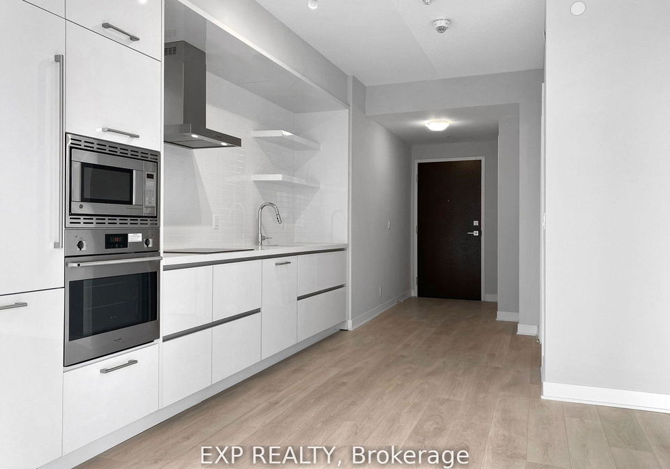 2221-yonge-street-toronto-ontario-c12233458