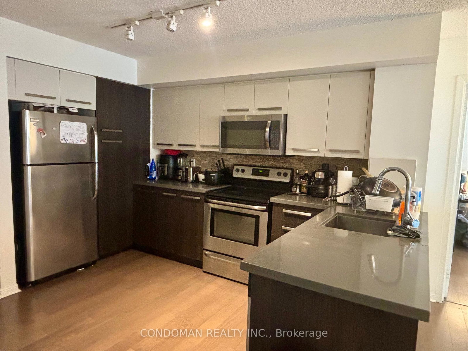 11-st-joseph-street-toronto-ontario-c12233609