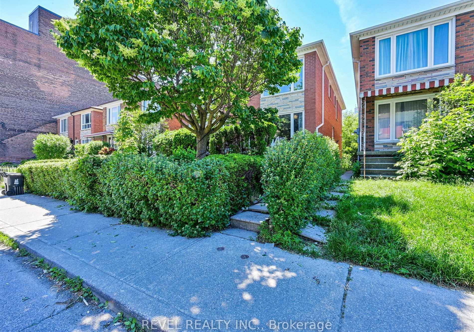 65-wolseley-street-e-toronto-ontario-c12233750
