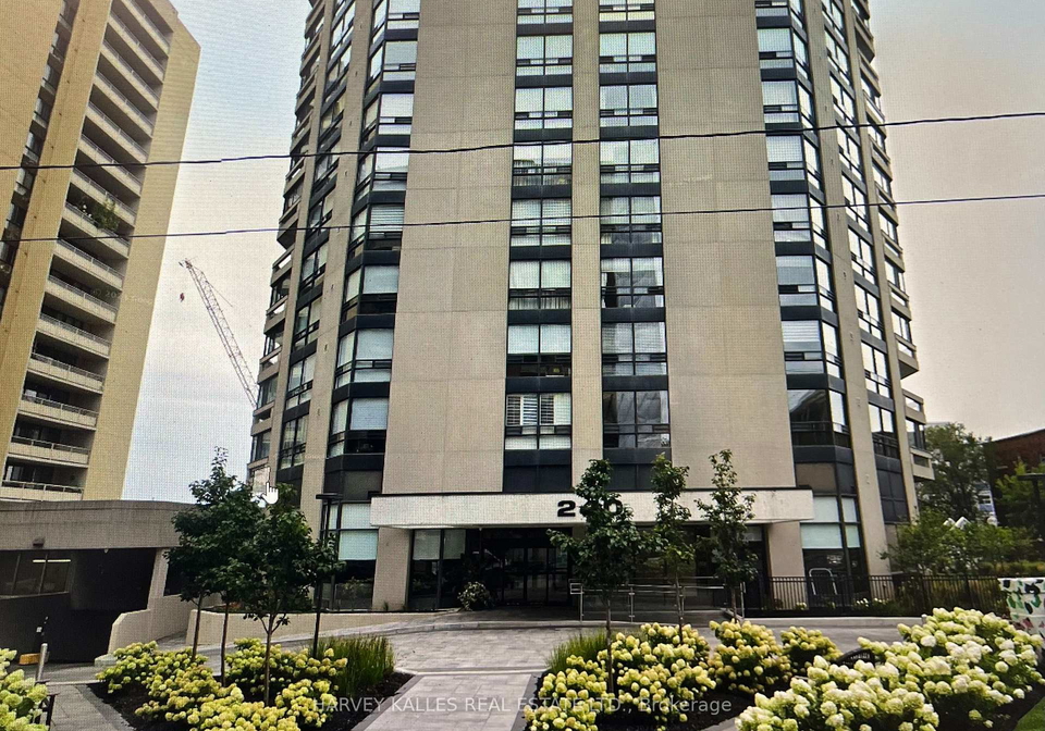 240-heath-street-w-toronto-ontario-c12233811