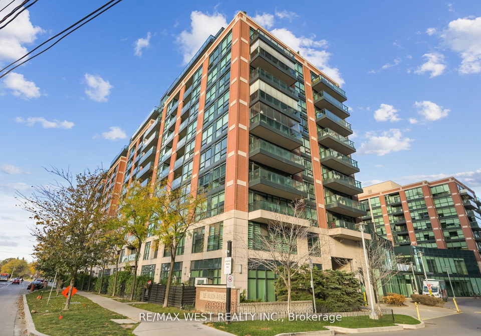525-wilson-avenue-toronto-ontario-c12233988