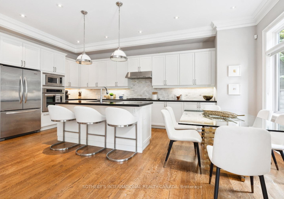 177-dewbourne-avenue-toronto-ontario-c12234061