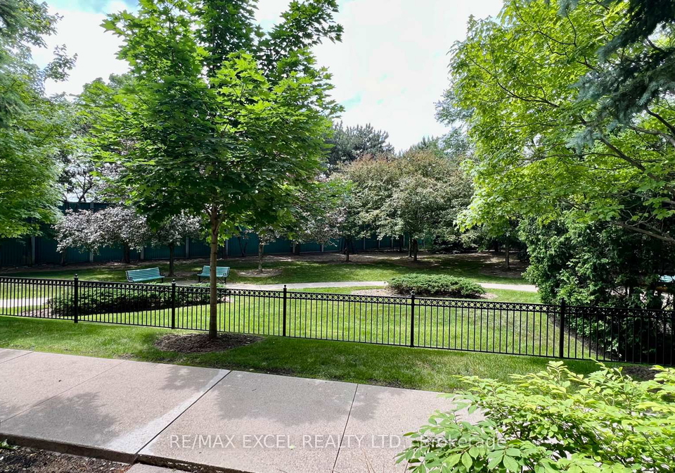 32-kenaston-gardens-north-york-ontario-c12234063
