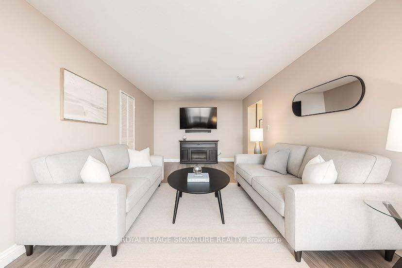 5-shady-golfway-east-york-ontario-c12234258