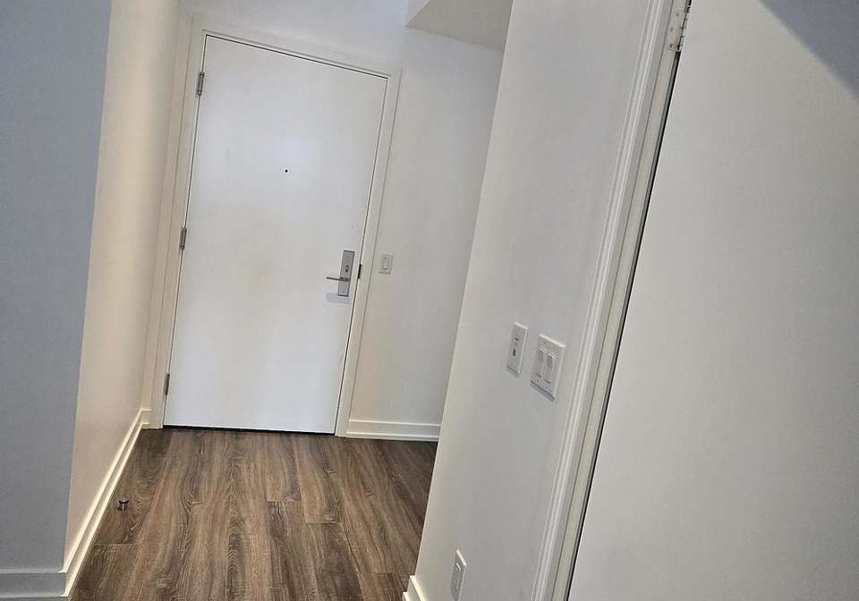 20-edward-street-toronto-ontario-c12234293
