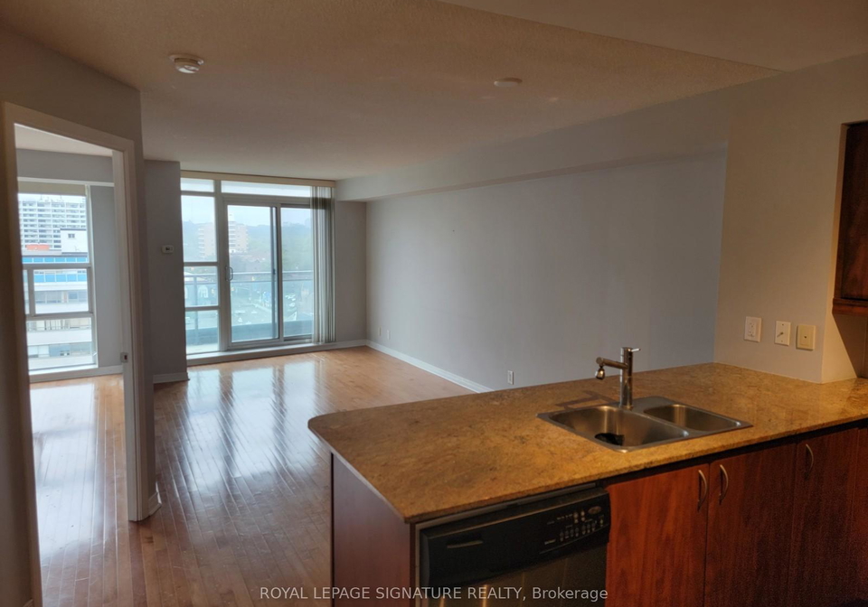 736-spadina-avenue-toronto-ontario-c12234383