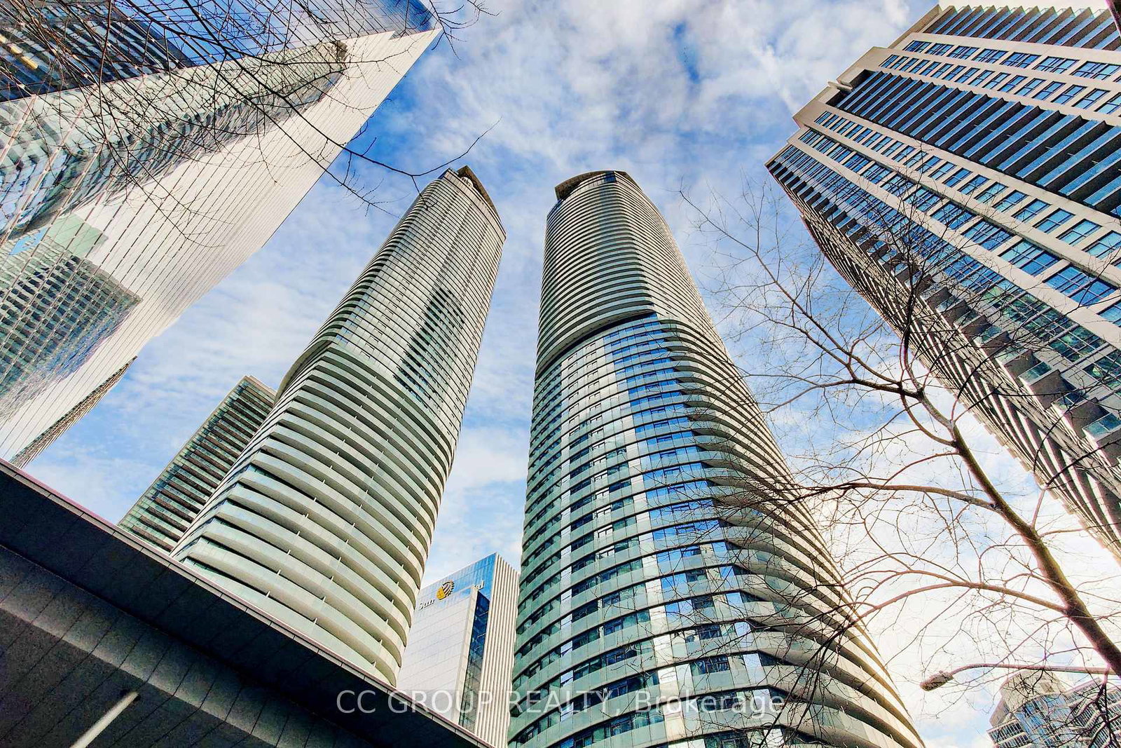 12-york-street-toronto-ontario-c12234421