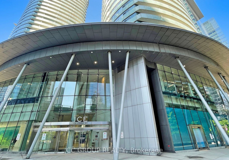 12-york-street-toronto-ontario-c12234421