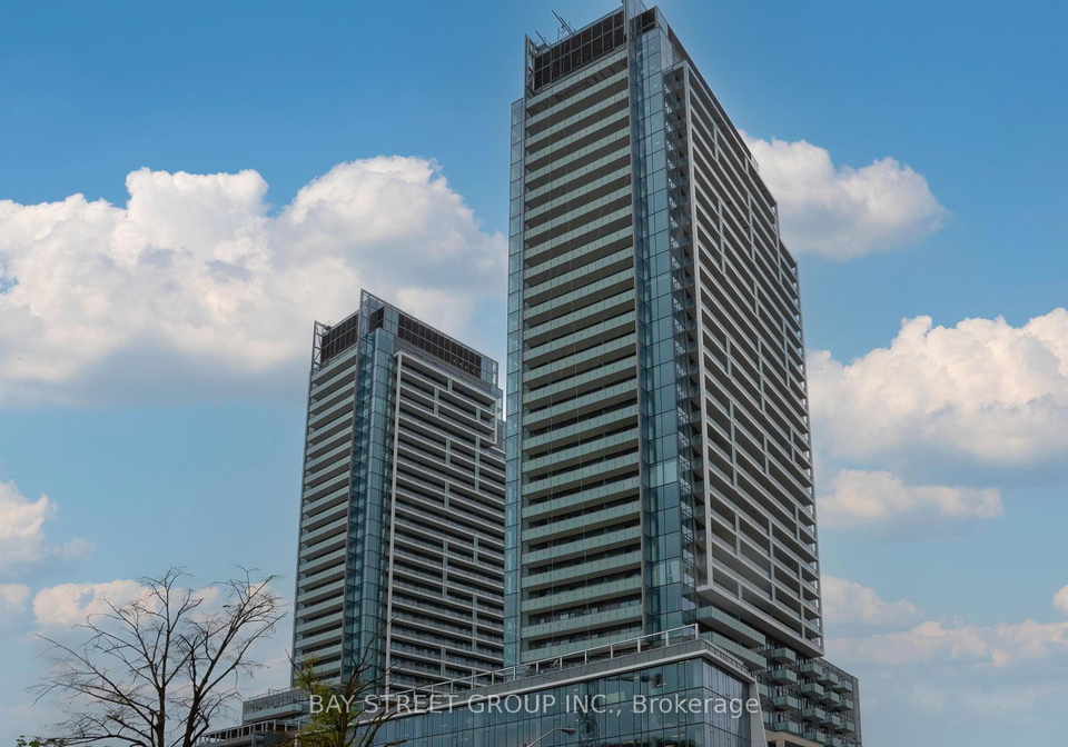 7-golden-lion-heights-e-north-york-ontario-c12234437