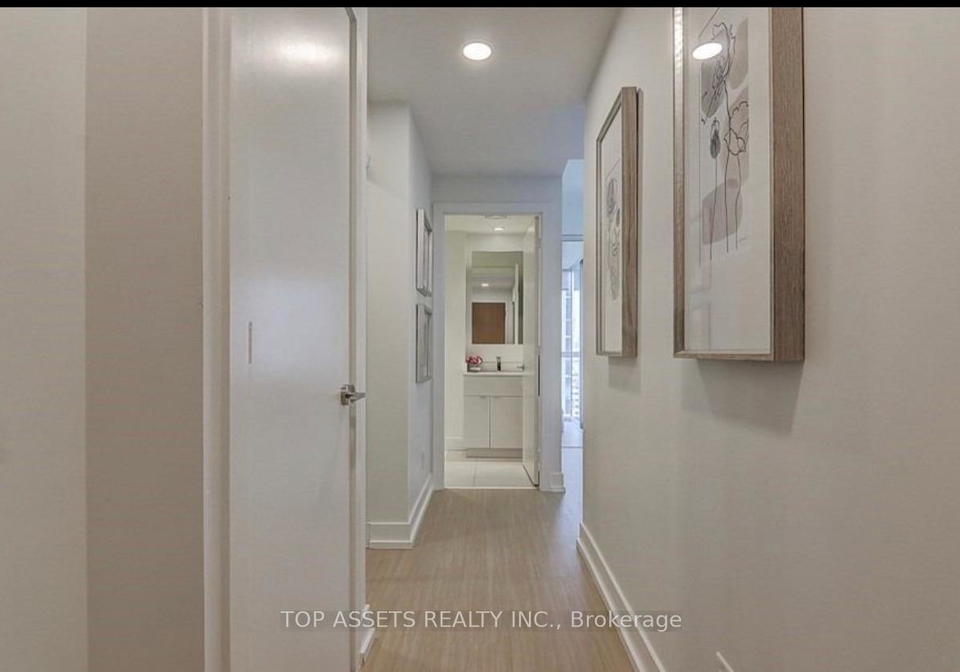 7-grenville-street-toronto-ontario-c12234554