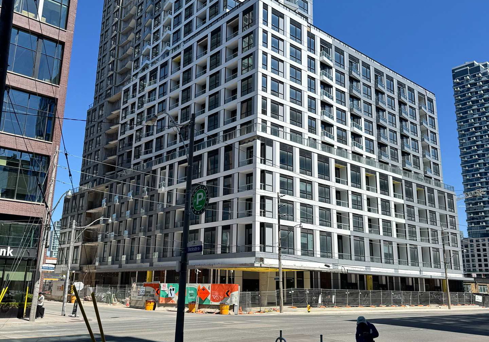 15-richardson-street-toronto-ontario-c12234579