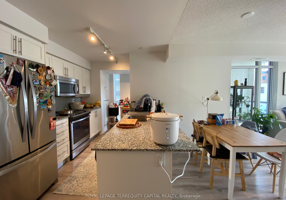 400-adelaide-street-toronto-ontario-c12234870
