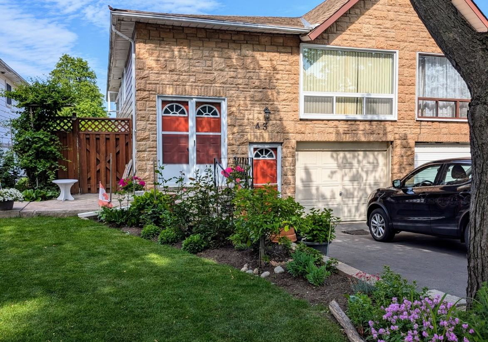 43-tuscarora-drive-north-york-ontario-c12234970