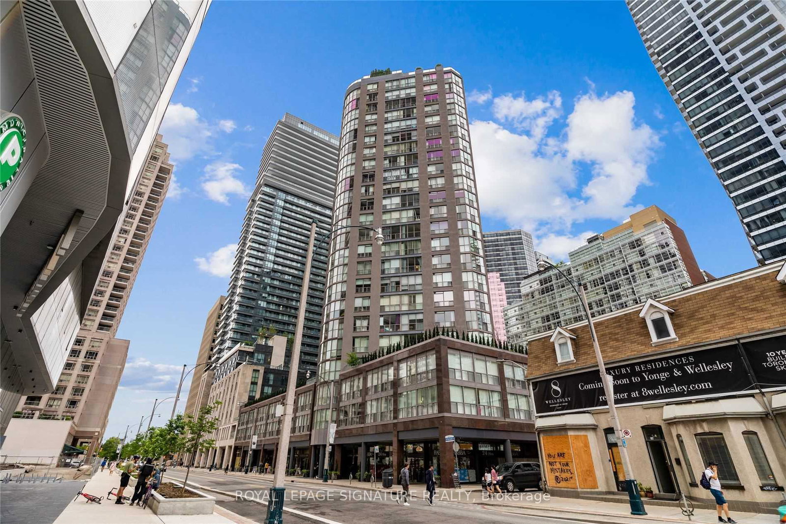 24-wellesley-street-w-toronto-ontario-c12235092