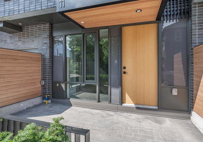 28-eastern-avenue-s-toronto-ontario-c12235094