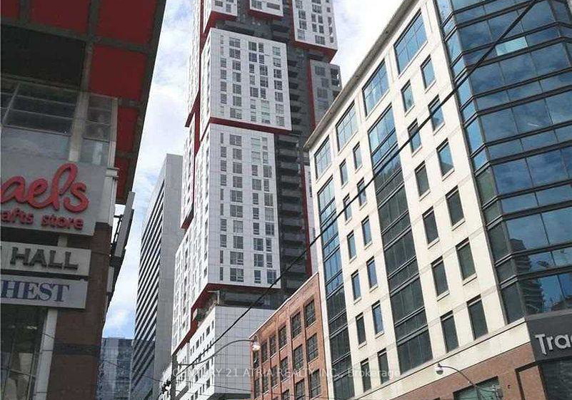 318-richmond-street-w-toronto-ontario-c12235127