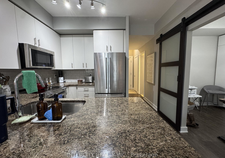 438-king-street-w-toronto-ontario-c12235240