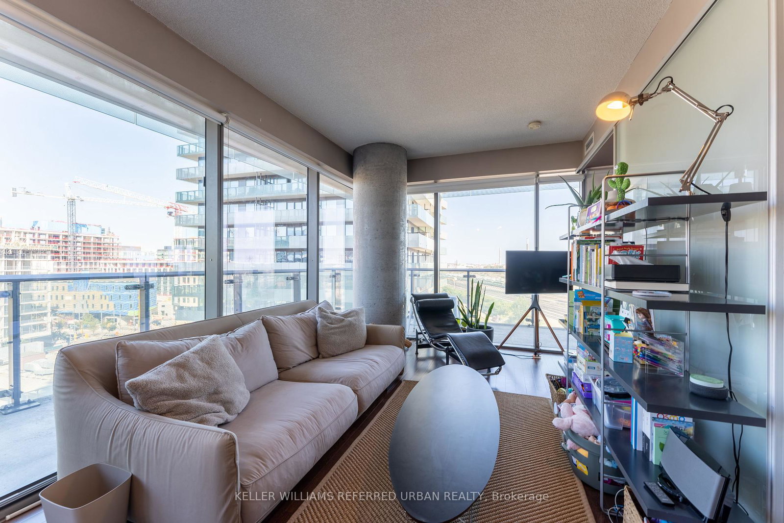 70-distillery-lane-toronto-ontario-c12235694