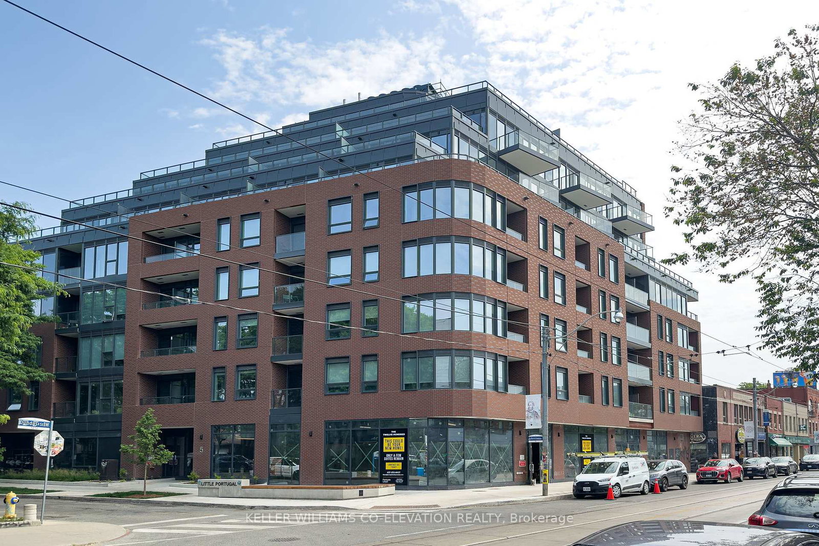 5-lakeview-avenue-toronto-ontario-c12235801