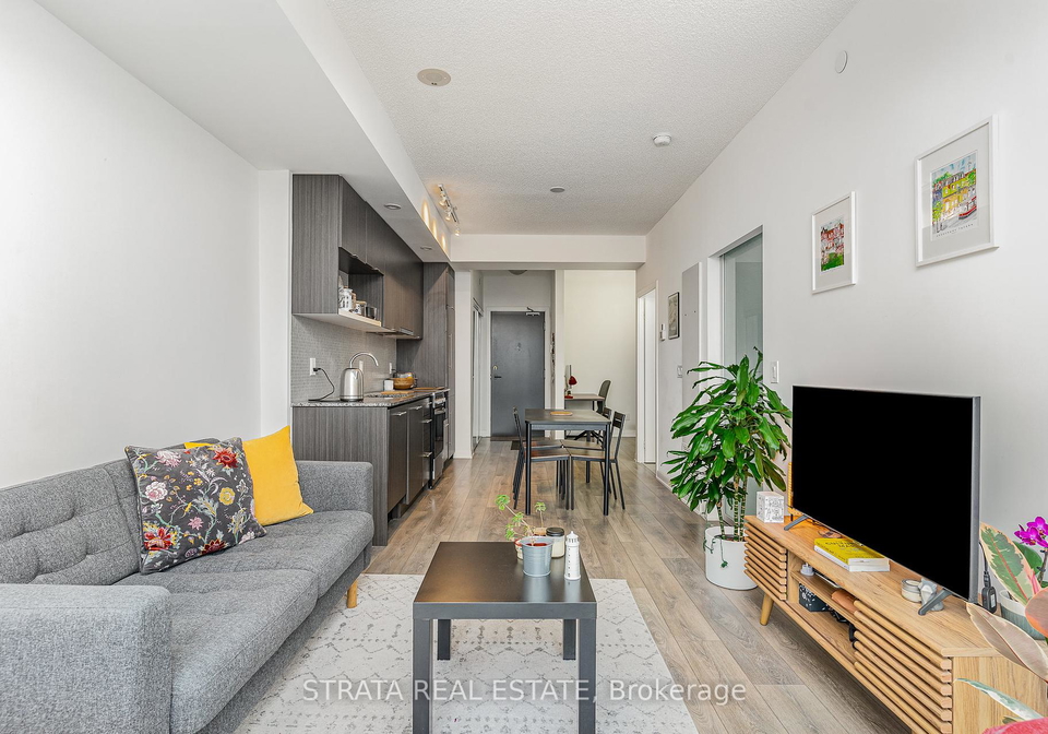435-richmond-street-w-toronto-ontario-c12236186