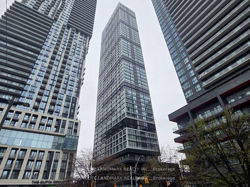 181-dundas-street-e-toronto-ontario-c12236435