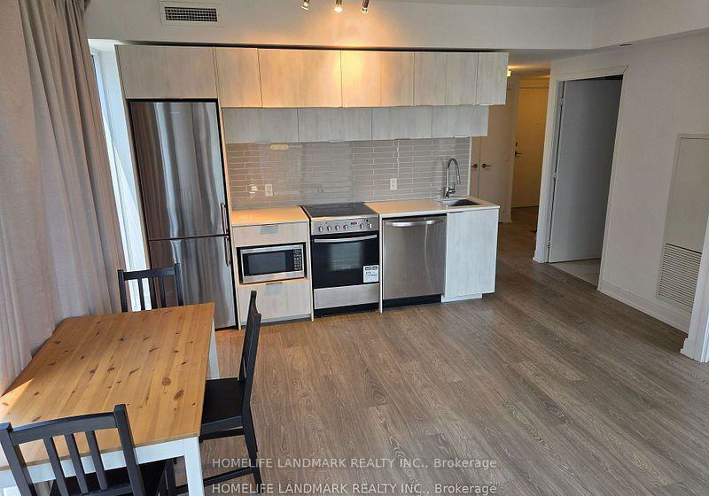 181-dundas-street-e-toronto-ontario-c12236435