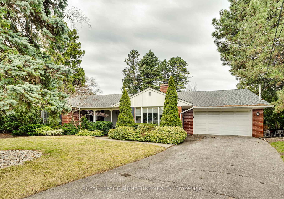 8-honeywell-place-north-york-ontario-c12236565